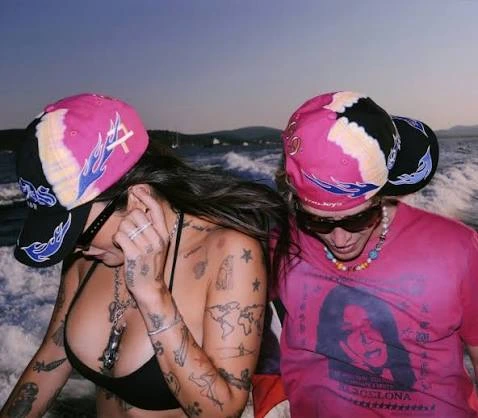 TwoJeys Clothing: Streetwear and Accessories for Men