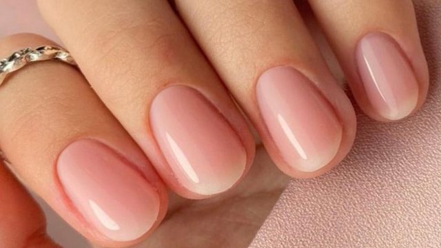 Gel vs. Acrylic Nail Extensions in Raipur: Which Is Better?