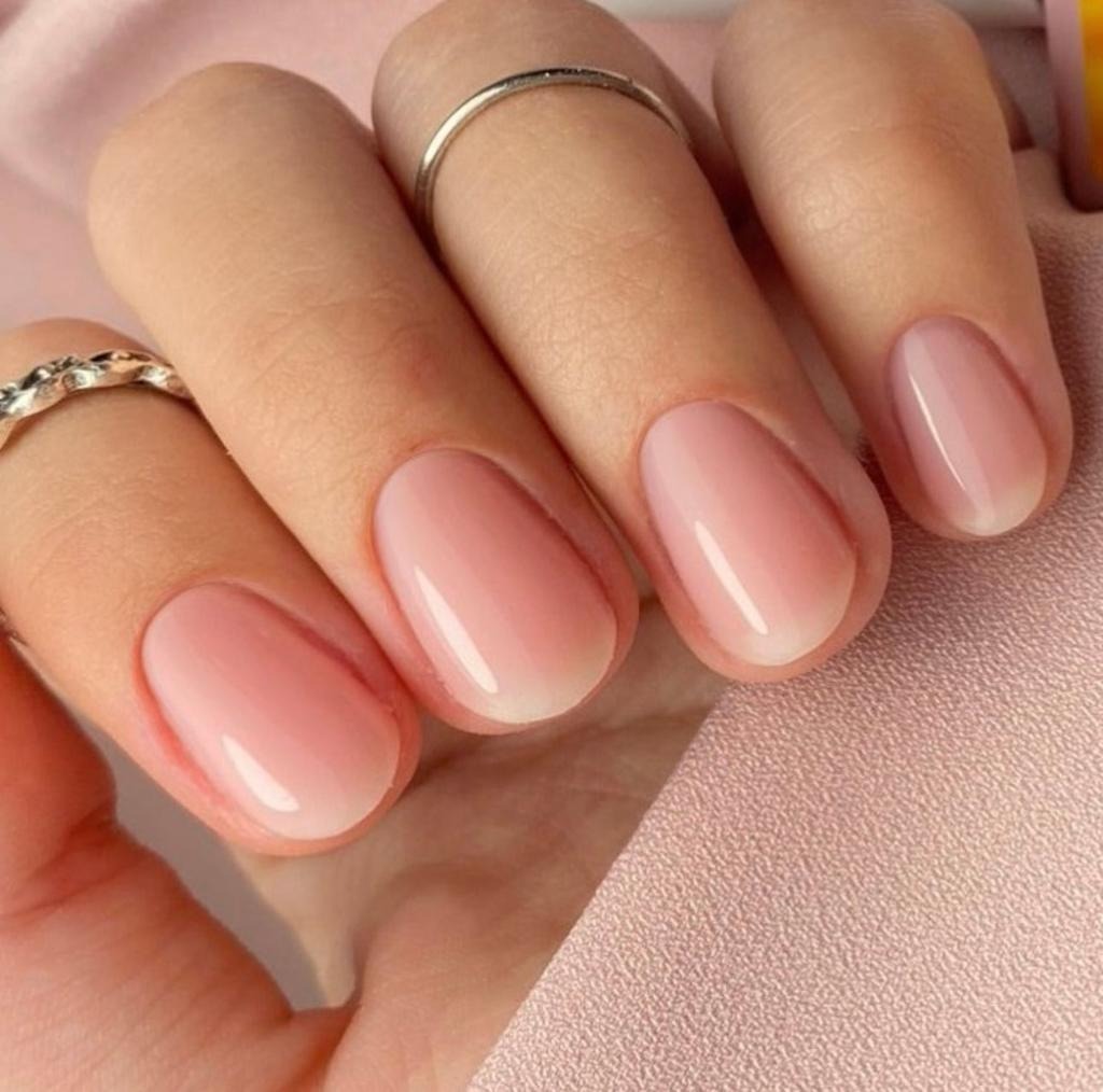 Gel vs. Acrylic Nail Extensions in Raipur: Which Is Better?