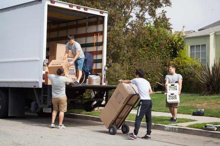Planning a Smooth and Organized Local Move